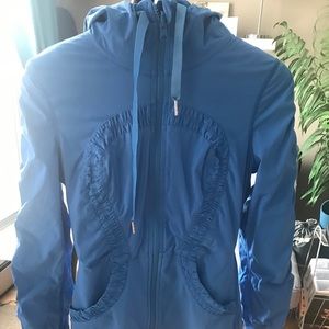 Lululemon workout hoodie size 4us